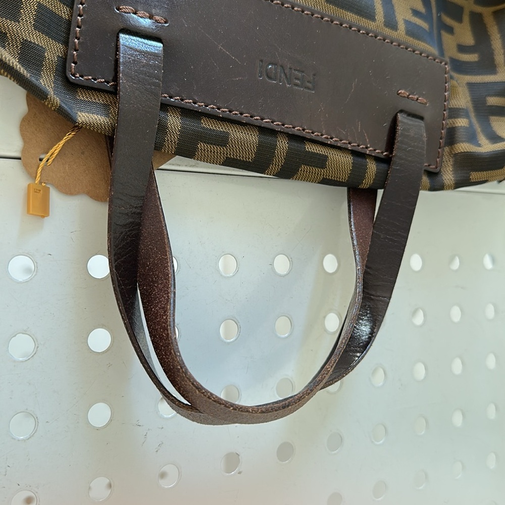 Fendi bag - Picture 6 of 7
